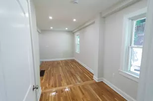 11 Mt Pleasant St, Waltham, MA 02452 - Photo 29