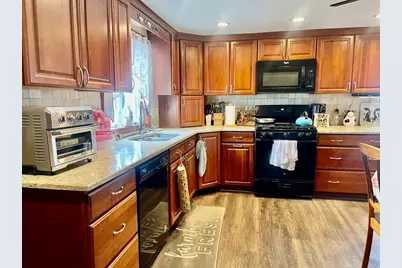 70 Wheaton Avenue, Rehoboth, MA 02769 - Photo 7