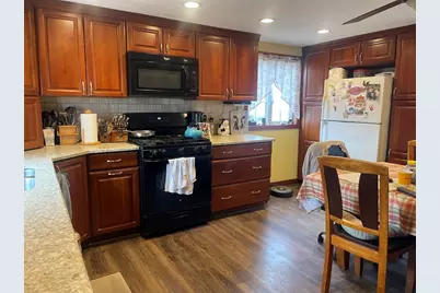 72 North Wheaton Avenue, Seekonk, MA 02771 - Photo 11