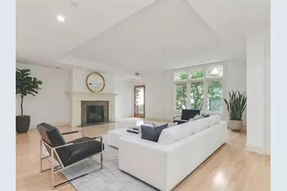 201 Freeman Street #A7, Brookline, MA 02446 - Photo 5