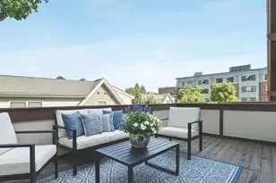 201 Freeman St, Brookline, MA 02446 - Photo 17