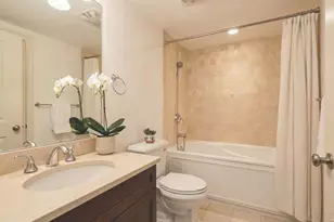 201 Freeman St, Brookline, MA 02446 - Photo 13