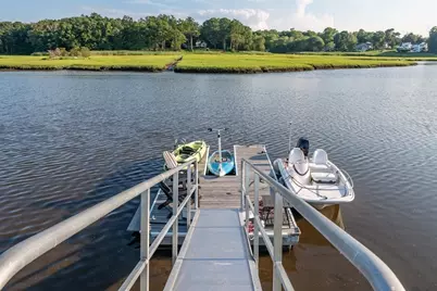 67 Border St, Scituate, MA 02066 - Photo 3