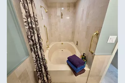 2001 Marina Dr #605, Quincy, MA 02171 - Photo 29