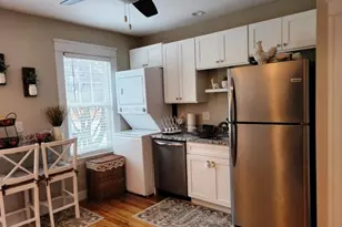 352 Chandler St, Worcester, MA 01602 - Photo 5
