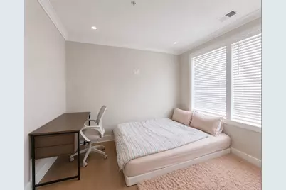 13 Greylock Rd #3, Boston, MA 02134 - Photo 11