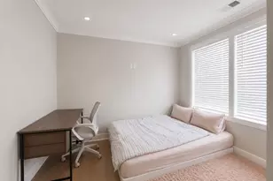 13 Greylock Rd, Boston, MA 02134 - Photo 11