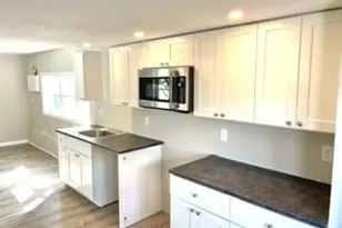 131 Washington St, Foxboro, MA 02035 - Photo 3
