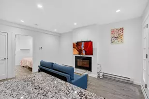 12 Melrose St, Boston, MA 02116 - Photo 11