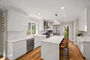 148 Kent St, Brookline, MA 02445 - Photo 3