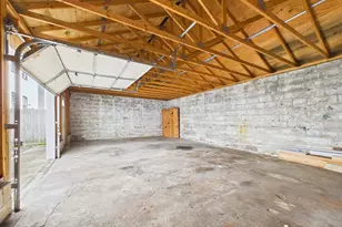 32 Sagamore St, New Bedford, MA 02740 - Photo 41