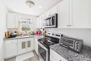 32 Sagamore St, New Bedford, MA 02740 - Photo 33