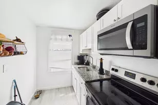 32 Sagamore St, New Bedford, MA 02740 - Photo 27