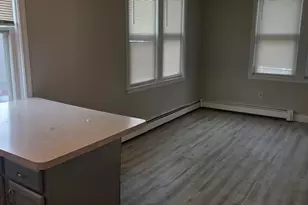 37 Walnut Ave, Revere, MA 02151 - Photo 5