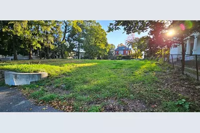 10 Lagrange St, Worcester, MA 01610 - Photo 1