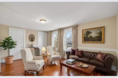 58 River St #58, Newton, MA 02465 - Photo 3