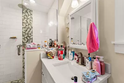 883 Grinnell St, Fall River, MA 02721 - Photo 9