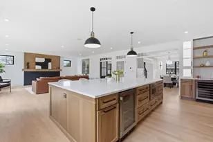 5 Lisa St, Burlington, MA 01803 - Photo 5