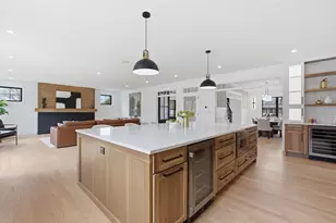 5 Lisa St, Burlington, MA 01803 - Photo 5