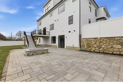 5 Lisa St, Burlington, MA 01803 - Photo 37