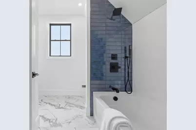 5 Lisa St, Burlington, MA 01803 - Photo 27