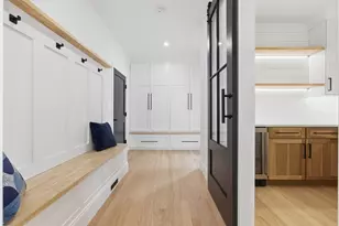 5 Lisa St, Burlington, MA 01803 - Photo 9