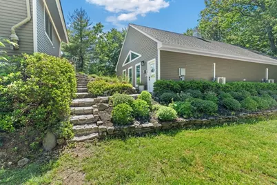 241 Perryville Rd, Rehoboth, MA 02769 - Photo 9