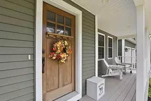 32-1/2 E Howland Rd, Freetown, MA 02717 - Photo 3
