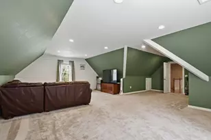 32-1/2 E Howland Rd, Freetown, MA 02717 - Photo 29