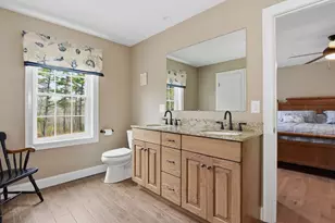 32-1/2 E Howland Rd, Freetown, MA 02717 - Photo 29