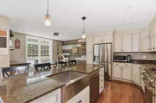 32-1/2 E Howland Rd, Freetown, MA 02717 - Photo 17