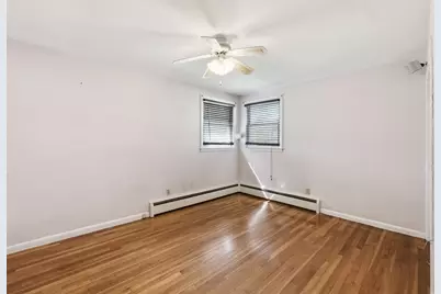 43 Robin Rd, Worcester, MA 01604 - Photo 25