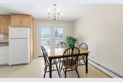 43 Robin Rd, Worcester, MA 01604 - Photo 11