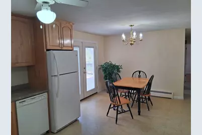 43 Robin Rd, Worcester, MA 01604 - Photo 7