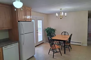 43 Robin Rd, Worcester, MA 01604 - Photo 7