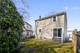 45 Piedmont Ave, Waltham, MA 02451 - Photo 21