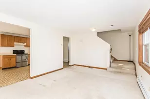 45 Piedmont Ave, Waltham, MA 02451 - Photo 9