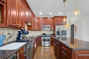 806 Ledgewood Way, Clinton, MA 01510 - Photo 19