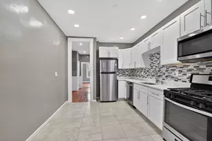 129 Harrishof, Boston, MA 02121 - Photo 3