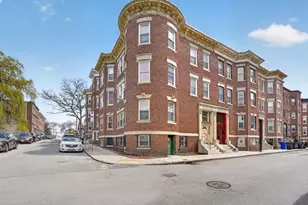 129 Harrishof, Boston, MA 02121 - Photo 5