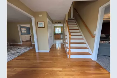 6 Marrissa Cir, Charlton, MA 01507 - Photo 9