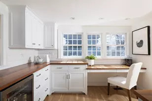191 Newton St, Brookline, MA 02445 - Photo 5