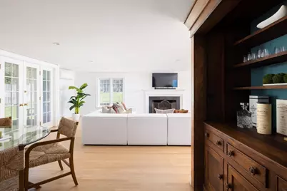 191 Newton St, Brookline, MA 02445 - Photo 13