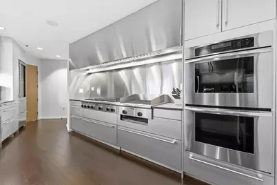 9 W Broadway #618, Boston, MA 02127 - Photo 17