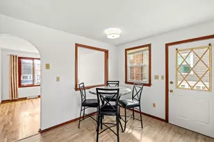 19 Rosewood Ave, Billerica, MA 01821 - Photo 5