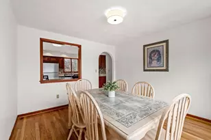 19 Rosewood Ave, Billerica, MA 01821 - Photo 7