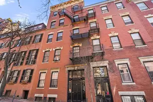 70 Revere St, Boston, MA 02114 - Photo 25
