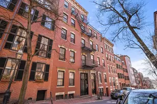 70 Revere St, Boston, MA 02114 - Photo 21