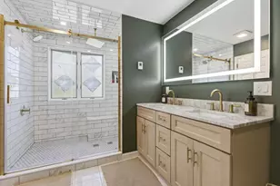 28 Lancelot Ct, Norwood, MA 02062 - Photo 23