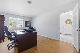 28 Lancelot Ct, Norwood, MA 02062 - Photo 5
